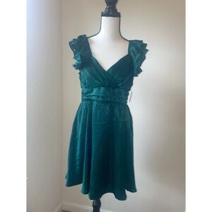 Altar’d State Tracey Small Formal Green Mini Ruffle Sleeve Zip Up Dress